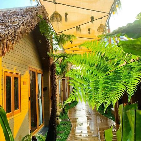La Garden Homestay Long Xuyên Exteriör bild